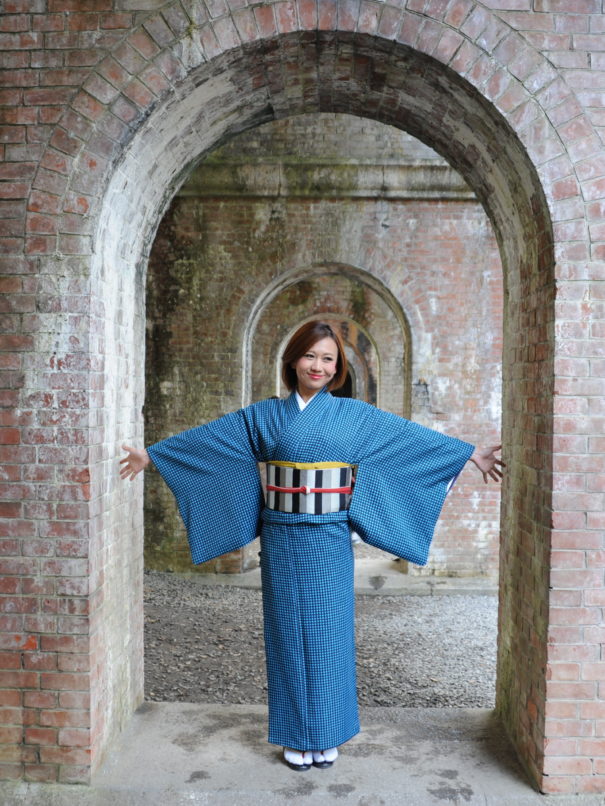 UME SAKURA Authentic Kimono Rental